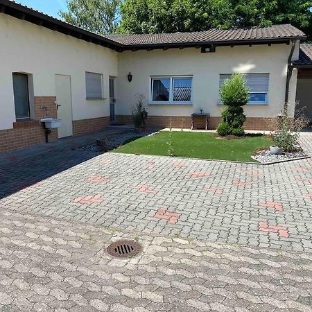 Ferienwohnung Malin Ludwigshafen am Rhein Exterior photo